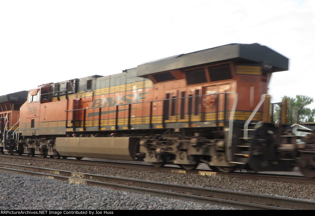 BNSF 7939